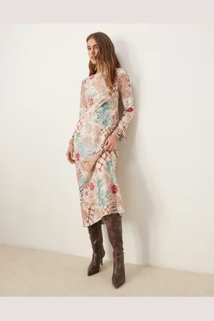 Miss Selfridge Long sleeve maxi dress in print