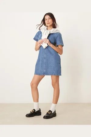 Abercrombie & Fitch Short sleeve crew neck denim mini dress in medium wash
