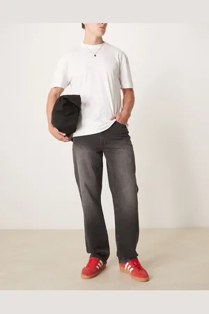 ASOS Straight fit jeans with stretch in washed