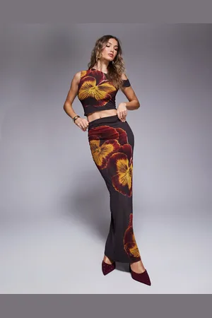 Kaiia Exclusive x Sasha Corte mesh floral maxi skirt co-ord in chocolate