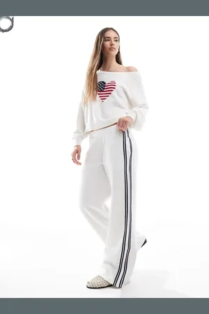 Hollister Mid rise wide leg joggers in