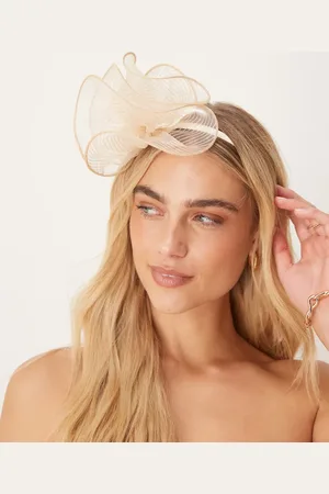 My Accessories Plisse soft fascinator in champagne