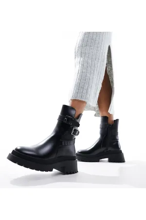 Elle Ankle biker boots in
