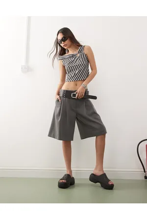 Weekday Tailored wide leg long shorts in dark