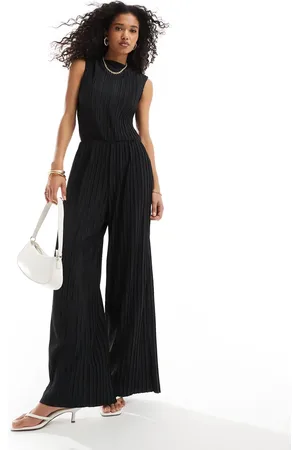 VERO MODA High neck sleeveless plisse jumpsuit in