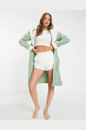 Chelsea Peers Hooded dressing gown in mid
