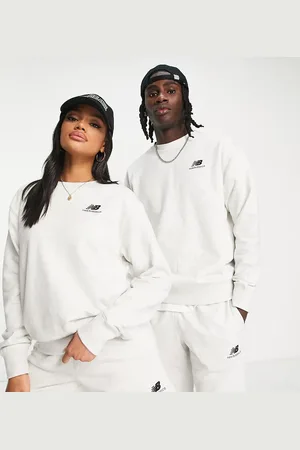 New Balance Unisex logo sweatshirt in