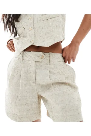 VERO MODA Pleat front tailored shorts co-ord in oatmeal