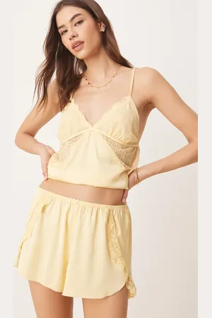 Abercrombie & Fitch Nightwear satin lace trim flippy short in yellow co-ord