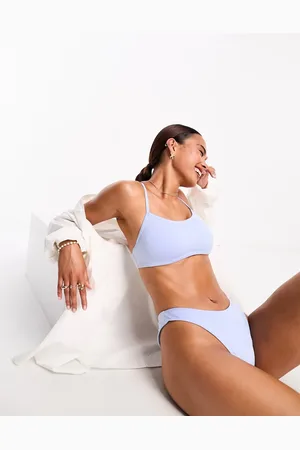 Nike Nike Essentials sling bikini bottoms in light