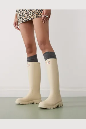 Hunter Downpour tall wellington boots in beige
