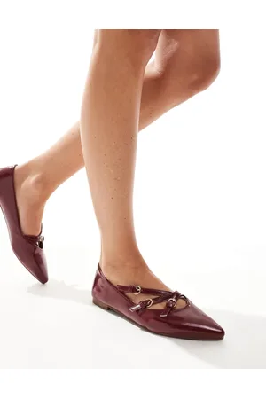 SEQWL Pointed strappy ballet flats in burgundy