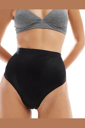 Spanx Invisible lightweight shaping thong in
