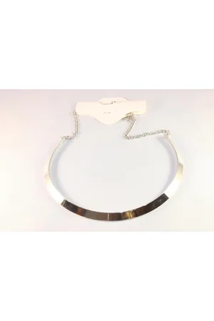 Fashion Jewelry Verchroomde choker zeer mooi en modieus sieraad.