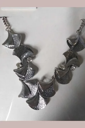 Fashion Jewelry Fantasie blaadjes ketting