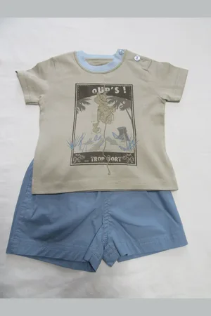 Petit Bateau Kledingset ,jongen, tshirt, beige + shortje blauw , 74 - 12 maand