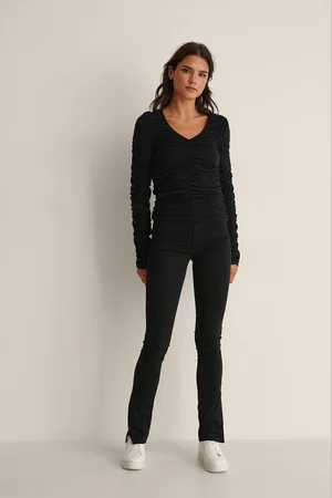 NA-KD Ruched V-neck Dames Top - Maat Medium