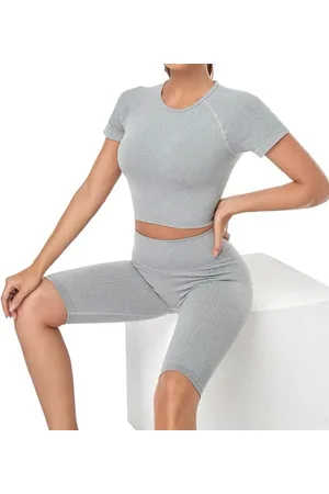 Merkloos Gymset - LIGHT RIBBED SHORT SET - Maat M - - Grijs - 2delig - Fitness set - Fitness short en top - Gym short en top - Sportkledingset - Sportset - Yogaset - Yogashort en top