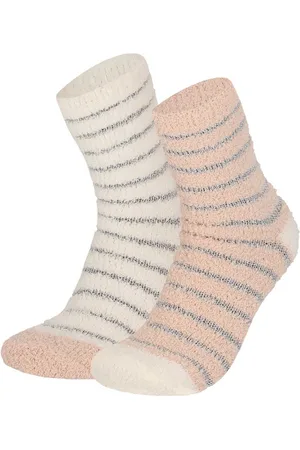 Apollo Bedsokken dames - Roze-Wit- One Size - Slaapsokken - Warme sokken dames - Winter sokken - Fluffy sokken
