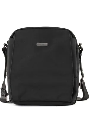 Bugatti Schoudertas met laptopvak Contratempo Shoulder Bag Upright Zwart