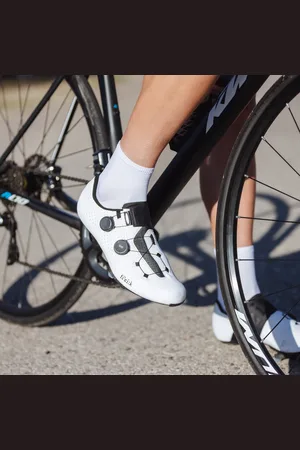 GripGrab Airflow Lightweight Korte Zomer Fietssokken 1 Paar Ademende Coolmax Wielersport Sokken Low Cut - Unisex - Wit - Maat L (44-47)