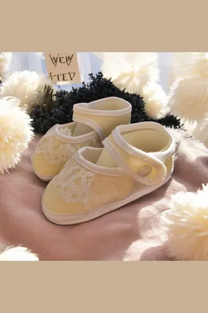 Junior Joy Babyschoenen Newborn Meisjes /wit Met Kant