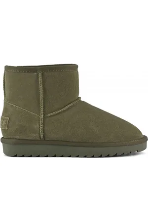 Colors of California Winter Boot In Suede