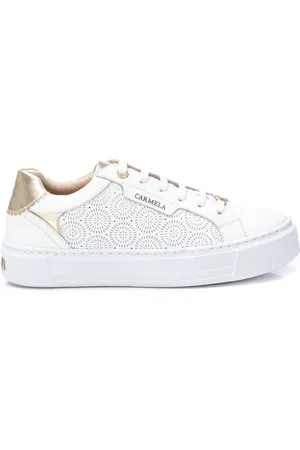 Carmela 162058 Trainer