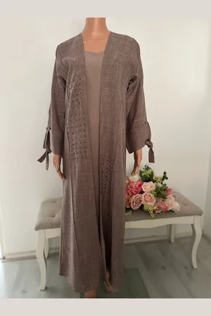Merkloos Luxe Dubai Abaya Dames – Open Kimono met Lange Mouwen & Strikdetails – Modest & Elegant – Luchtige Stof met Subtiele Steentjes – Bruin – Perfect voor Feestelijke & Casual Gelegenheden- abaya dubai- maat 56