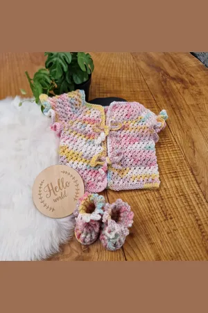Merkloos Happy Bebie | Baby | Mama | Set | Slofjes | Vest | Kraamkado | Gehaakt | Handmade