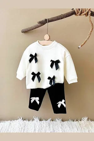 Merkloos Kleding set - Set van 2 - Kinderkleding - Legging - Trui - - Wit - Strikjes - Maat 92-98