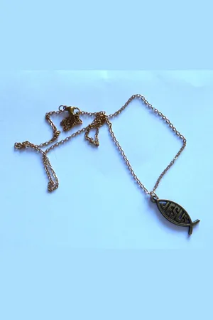 Van Santen Fashion Charm Jewelry Ketting met hanger Jesus goudkleur.