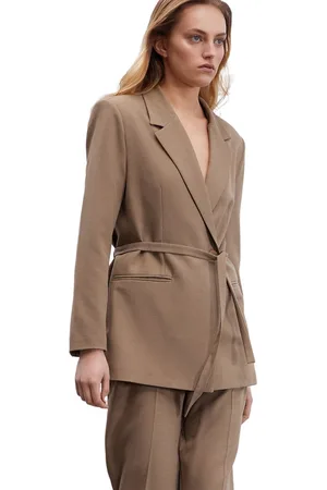 Trendyol Gelimiteerde Editie Binding Gedetailleerde Polyviscon Geweven Blazer Jas Twoss24Bc00037