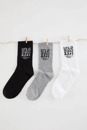 Trendyol Meerkleurige Unisex 3-Pack Katoenen College-Tennis-Medium Sokken Tmnaw25Co00016