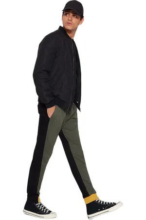 Trendyol Kaki Joggingbroek Met Normale Snit En Elastische Manchetten Tmnaw22Ea0529