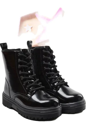 Trendyol Zwarte Rits- En Veterschoenen Voor Grote Meisjes Takaw25Bo00040