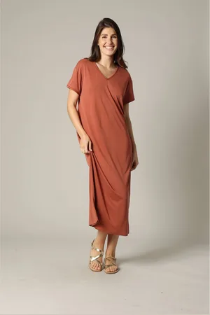 Deeluxe Fancy en casual jurk met korte mouwen en V-hals in modal L
