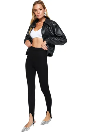 Trendyol Zwarte Fuso Interlock Gebreide Panty Met Hoge Taille Twoaw24Ta00013