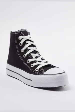Trendyol Zwarte Veterschoenen Voor Dames Met Hoge Bovenkant Takaw25Sn00000