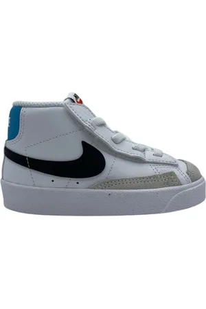 Nike Blazer Mid