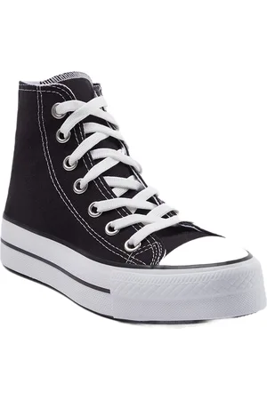 Trendyol Zwarte Veterschoenen Voor Dames Met Hoge Bovenkant Takaw25Sn00000