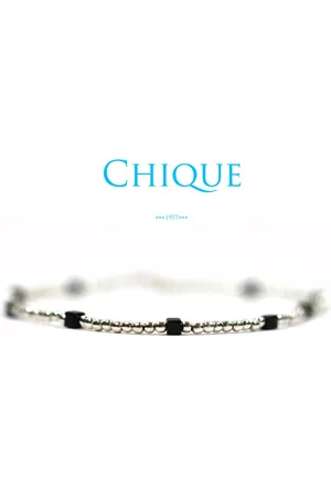 Heaven Eleven Dames - armband - fijn - 925 zilver - 1mm - - vierkant kralen - 17cm