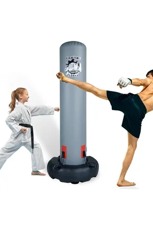 Merkloos Vrijstaande Opblaasbare Bokszak 166 cm voor Volwassenen en Kinderen - Ideaal voor Boksen, Kickboksen, MMA en Stressvermindering