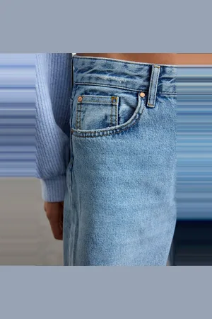Trendyol Lichtblauwe Gevouwen Pijpen Normale Taille Skater Baggy Jeans Twoss25Je00001