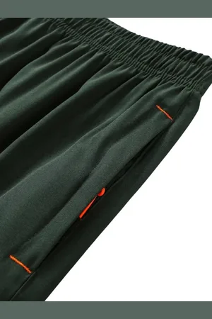 Merkloos Herenshort - Met Ritszakken - Fitness - Sportbroek - Sneldrogend - Losse Pasvorm - Met Trekkoord en Zakken - Casual (Meerdere Kleuren) - Handige Zakken - Steekzakken - Met Rits - Legergroen - Donkergroen - - Maat XL