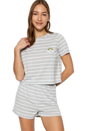 Trendyol Marineblauwe Gebreide Pyjamaset Met Regenboogprint En Shorts Thmss20Pt0230