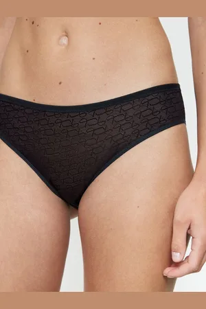 Triumph Tai-Slip Signature Sheer