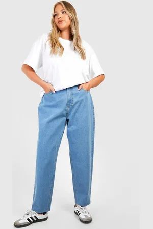 Boohoo Plus Basic High Rise Mom Jeans