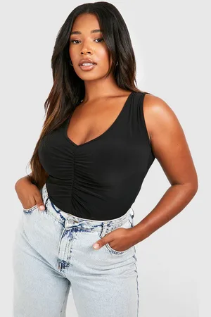Boohoo Plus Geplooide One Piece Met Laag Decolleté
