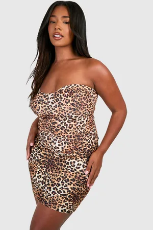 Boohoo Plus Leapord Korset Met Uitsnijding